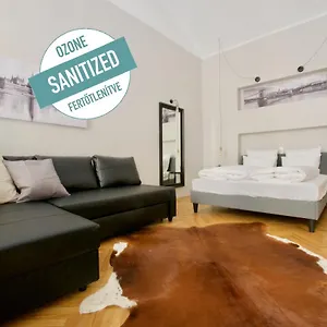 Apartman Standard By Hi5 - Steindl Street