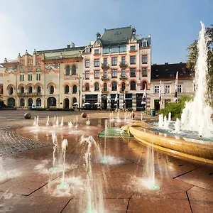 https://antique-apartments-plac-szczepanski.krakowhotelspoland.com