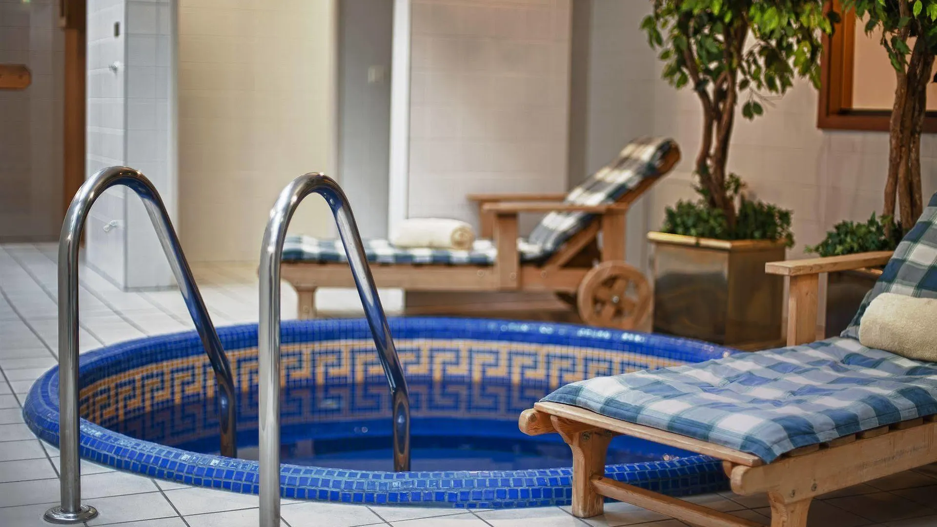 **** Szálloda Millennium Court, Budapest - Marriott Executive Apartments Magyarország