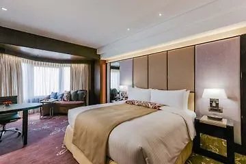 Hotel Millennium Court, Budapest - Marriott Executive Apartments